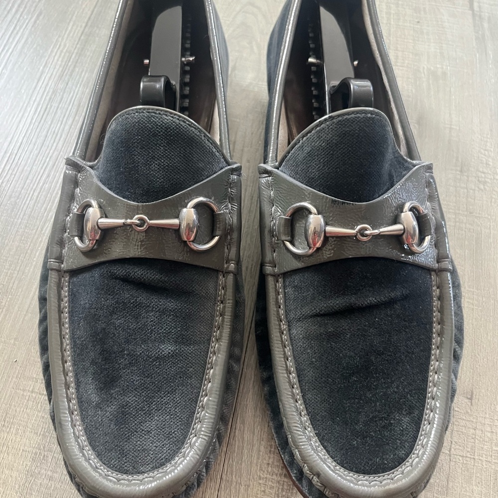 GUCCI Men’s Velvet Loafers